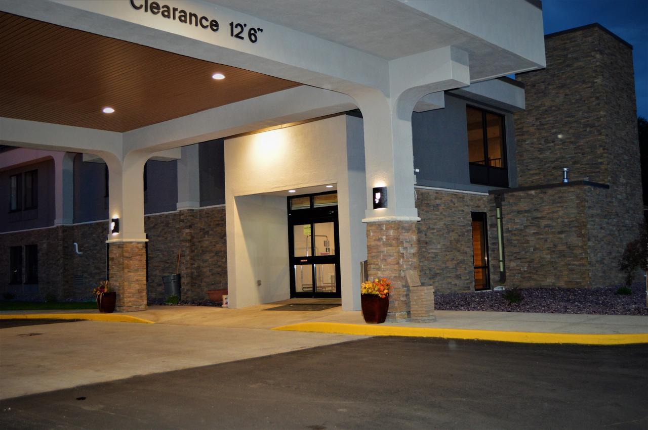 Country Inn & Suites By Radisson, La Crosse, Wi Exterior photo